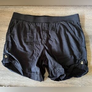 Women’s size large, Sonoma black cargo shorts